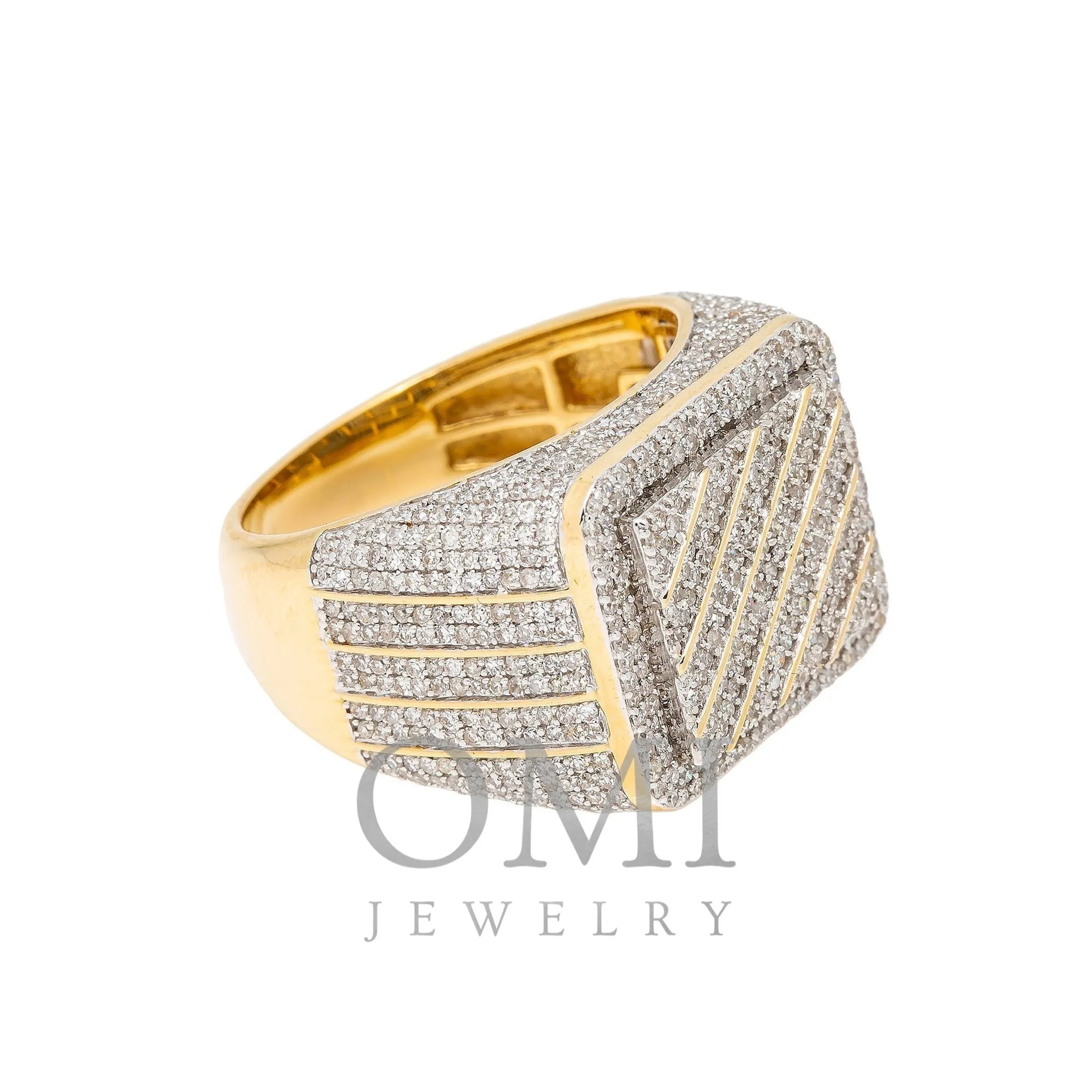 14K YELLOW GOLD RECTANGULAR MEN'S DIAMOND RING 3.06 CT