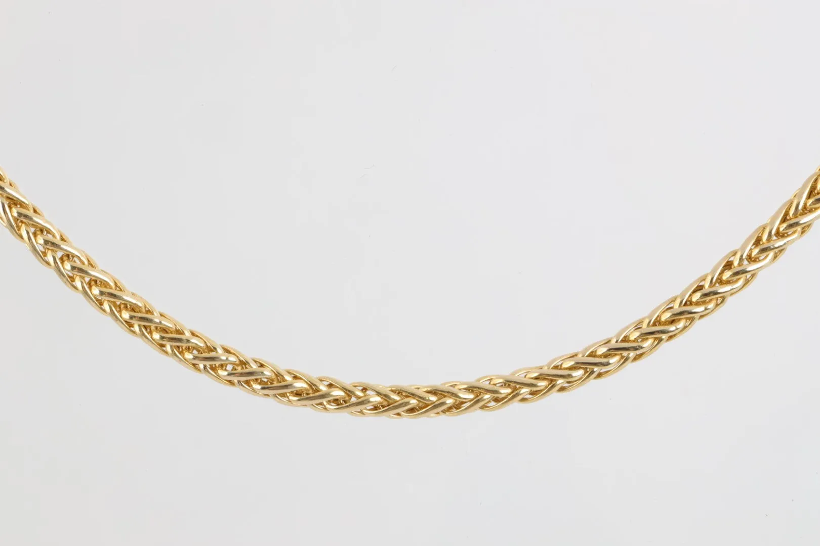 16" 14k Yellow Gold Hollow Braided Chain Necklace (11.31g.)