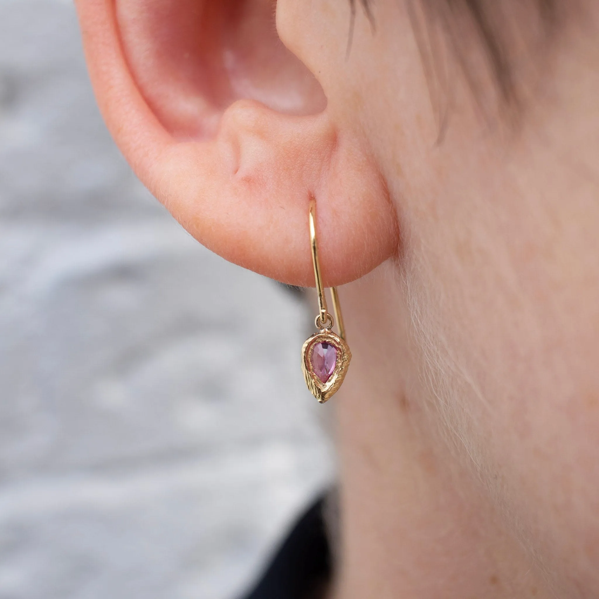 18K Teardrop Earrings in Pink Sapphire