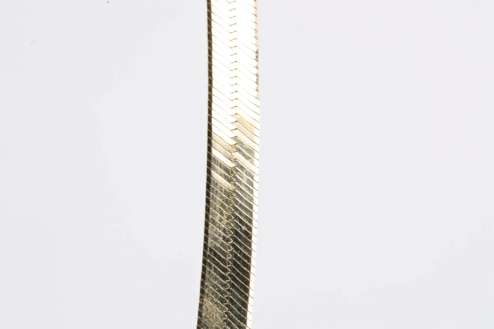 18" 14k Yellow Gold Herringbone Chain (13.18g.)