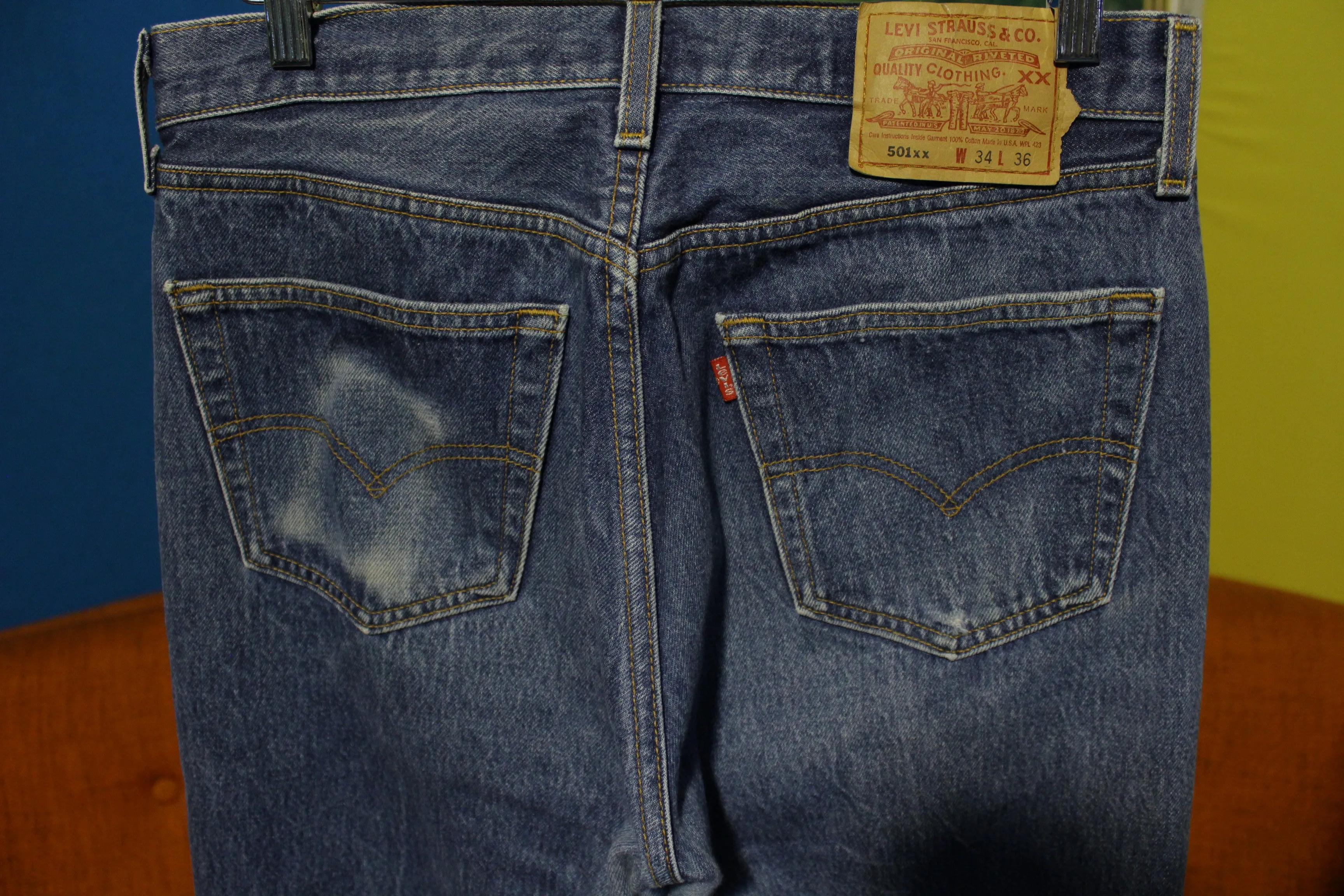 90s Levis 501 Button Fly Jeans. Vintage Grunge Punk Made in USA 501xx 32x32