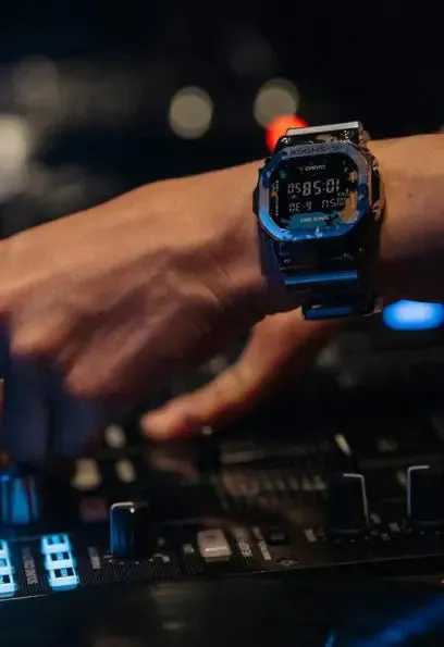 CASIO G-SHOCK DIGITAL 5600 SERIES GM-5600SS-1