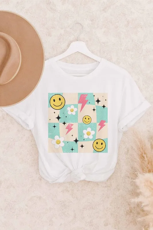 DAISY SMILEY CHECKER GRAPHIC TEE PLUS SIZE