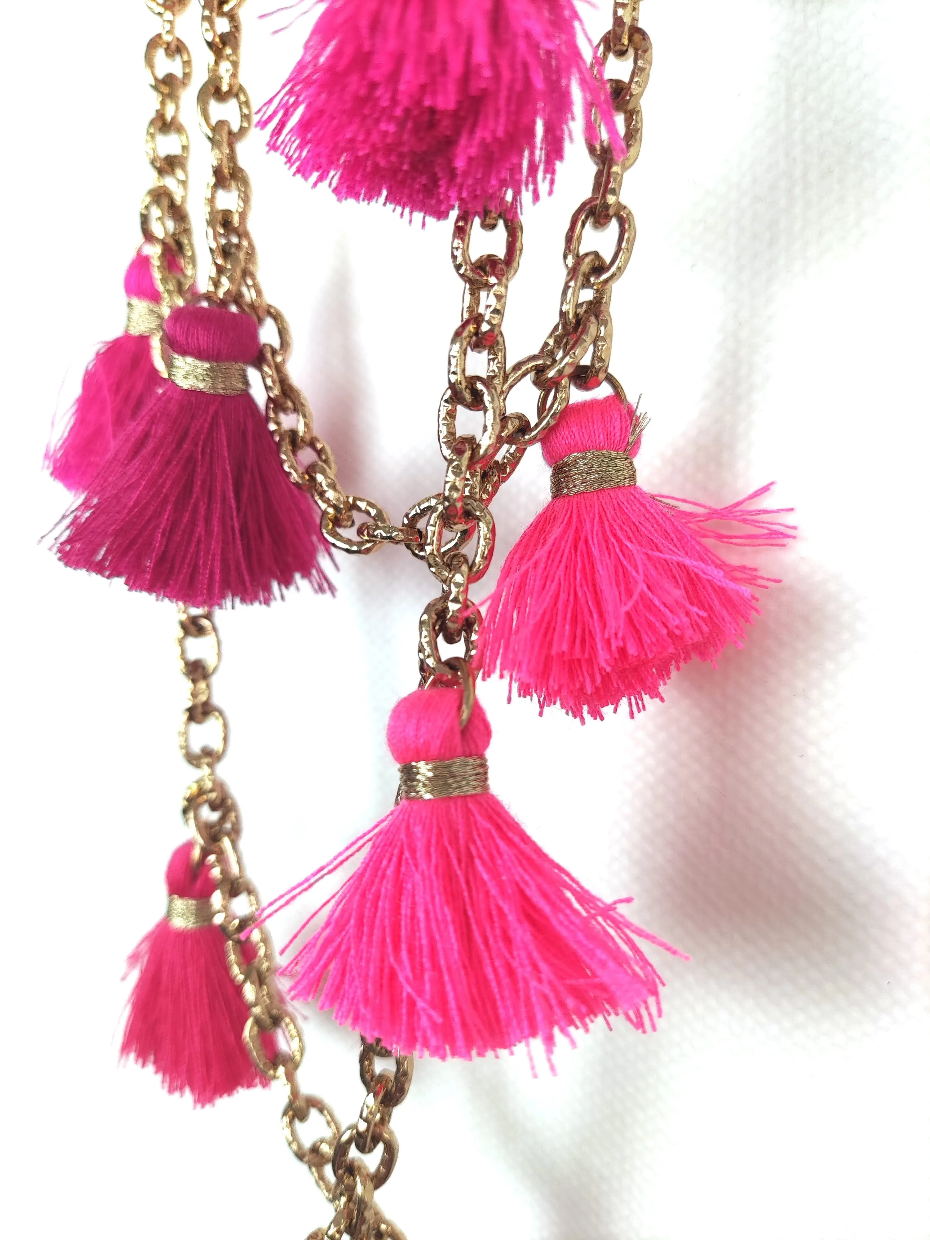 KETTE TASSLES PINK