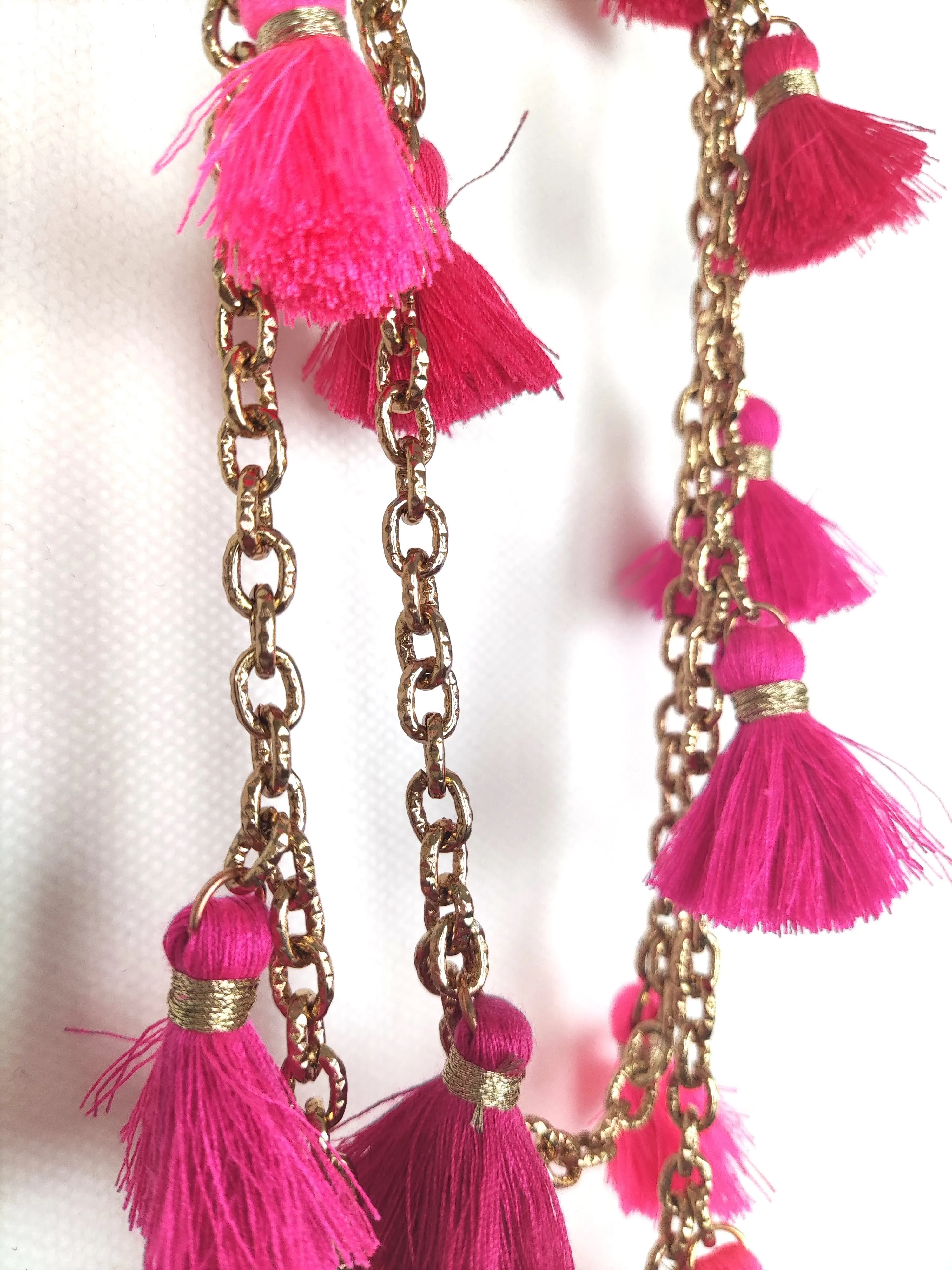 KETTE TASSLES PINK