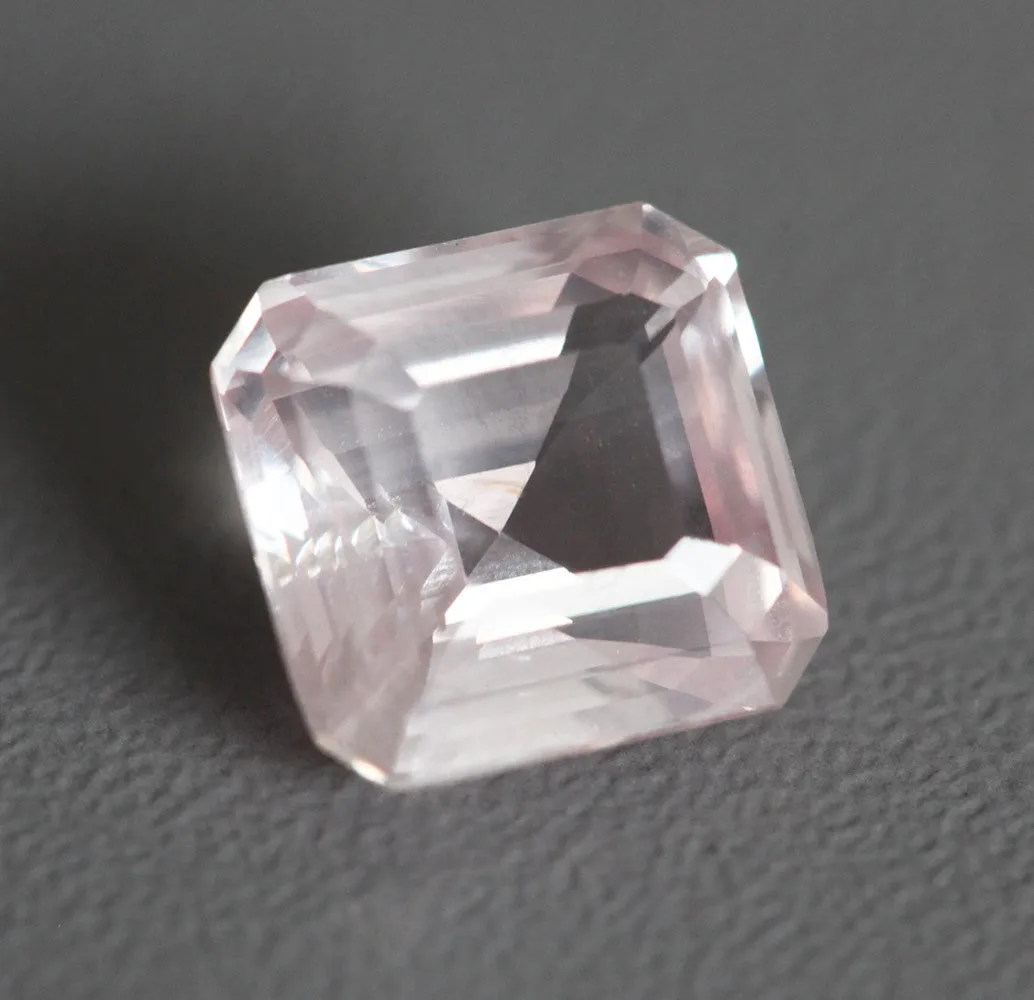 Loose 5.07 Ct Octagon Peach Pink Sapphire