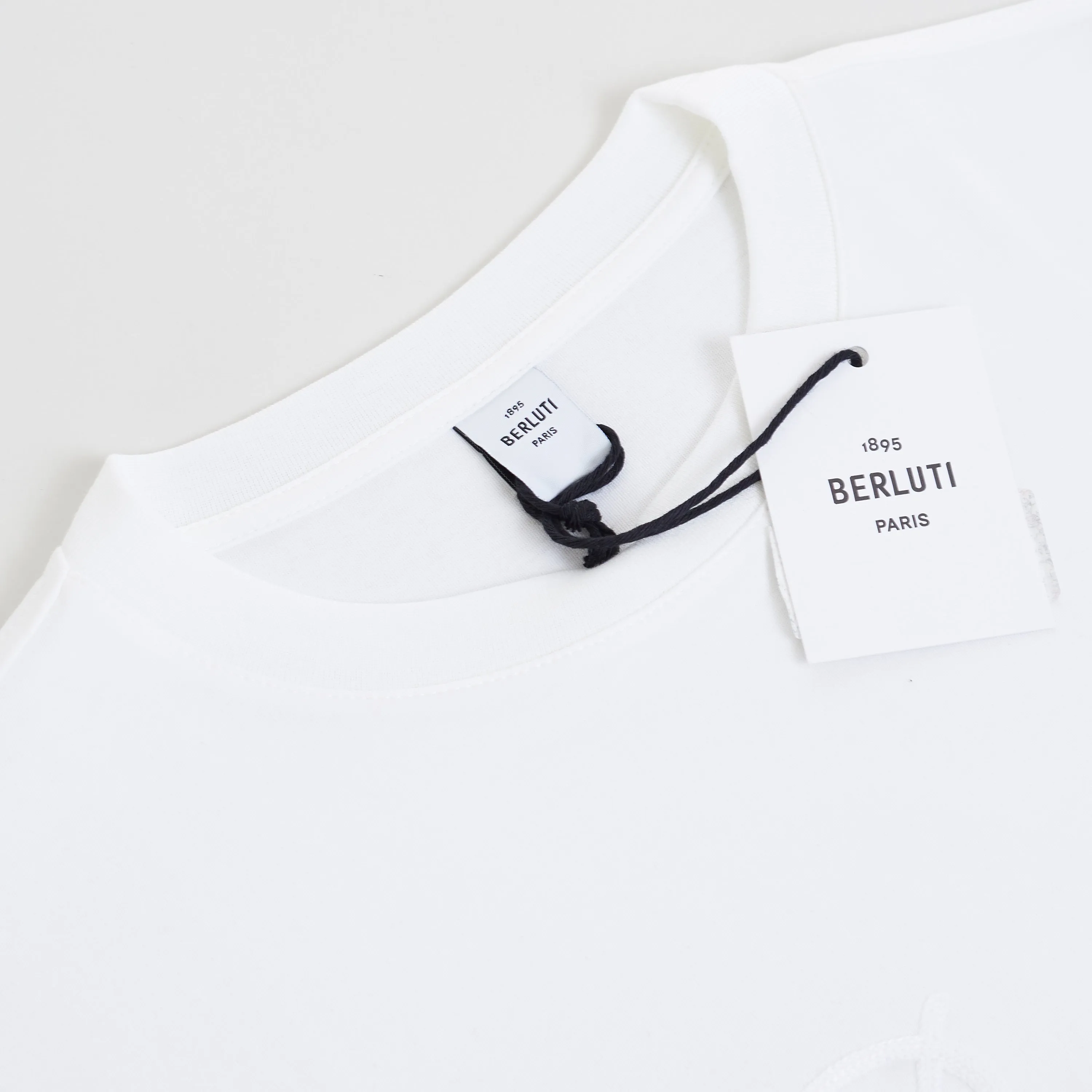 Oversized Logo Embroidery T-Shirt In White Cotton