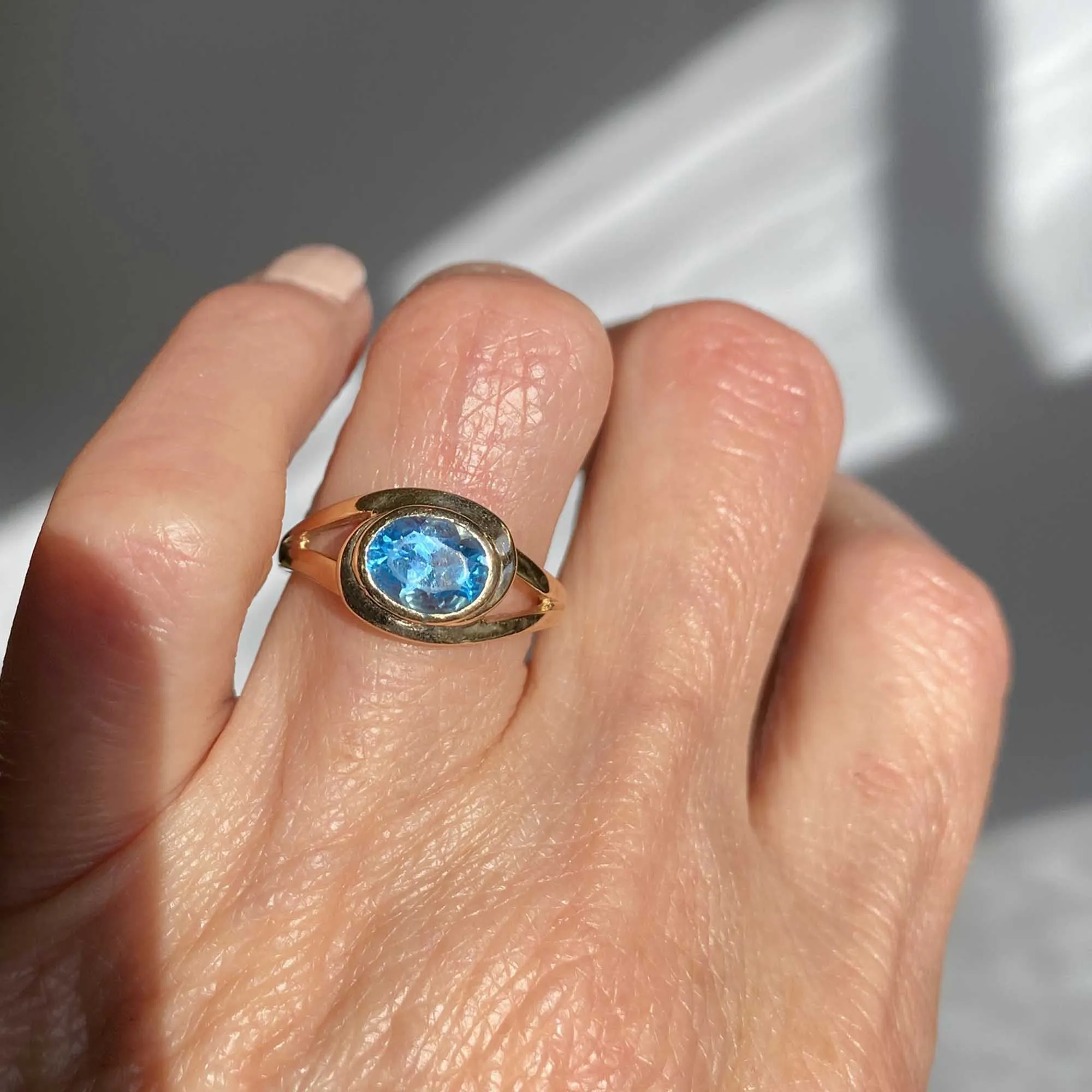 Vintage 14K Gold Blue Topaz Ring, Bypass Style