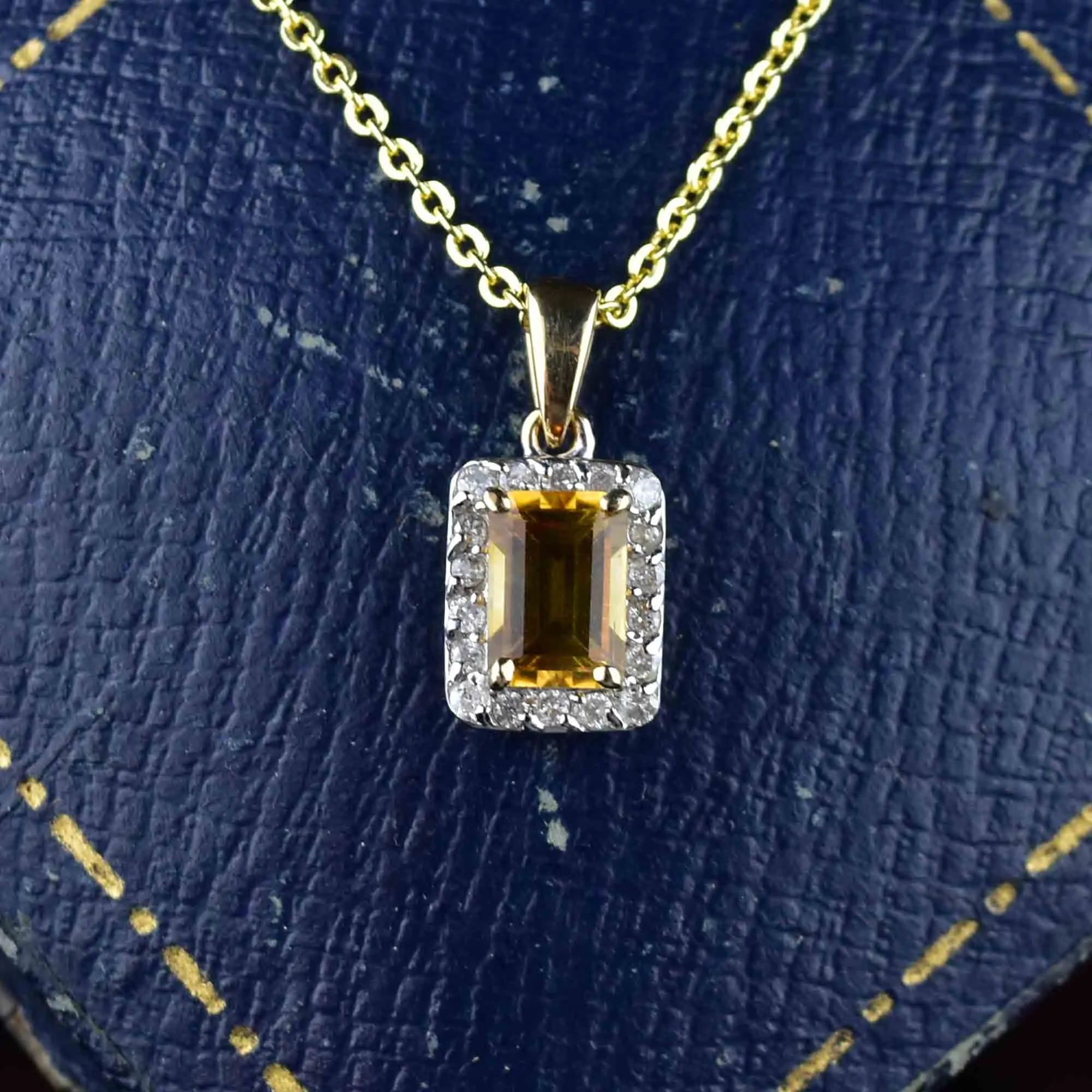 Vintage 14K Gold Citrine Diamond Pendant Necklace